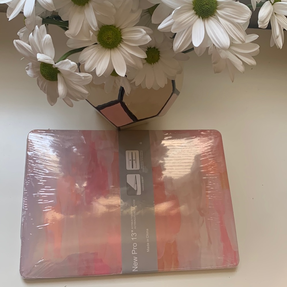 new Pro 13 MacBook protective case